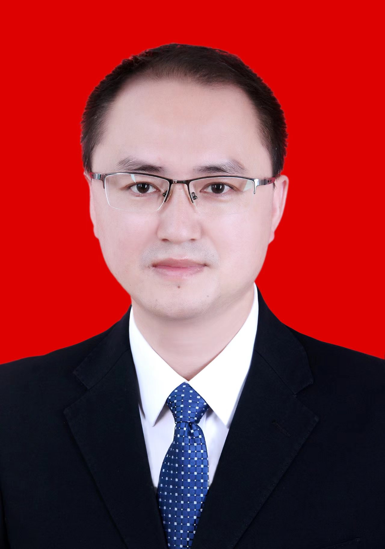 余绪海：余绪海